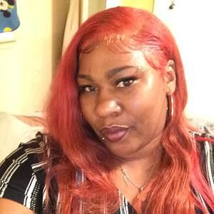 Meet your Posher, Karissa